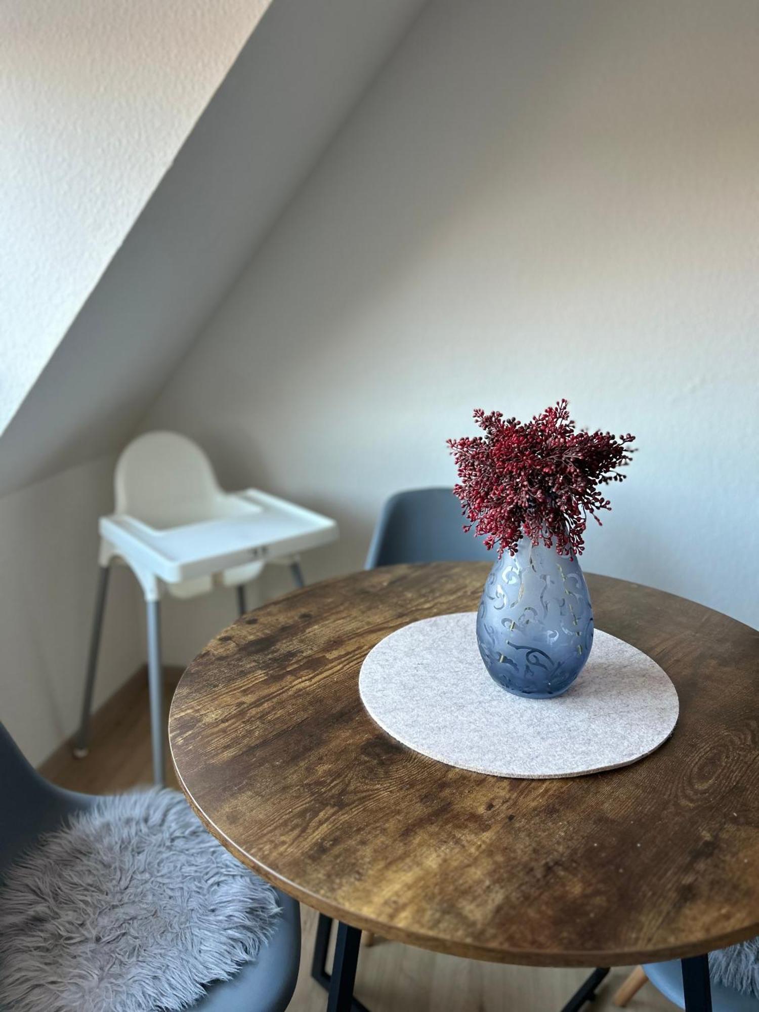 Gemuetliches Altstadtapartment Mit Balkon Und Smart Tv 에르푸르트 외부 사진